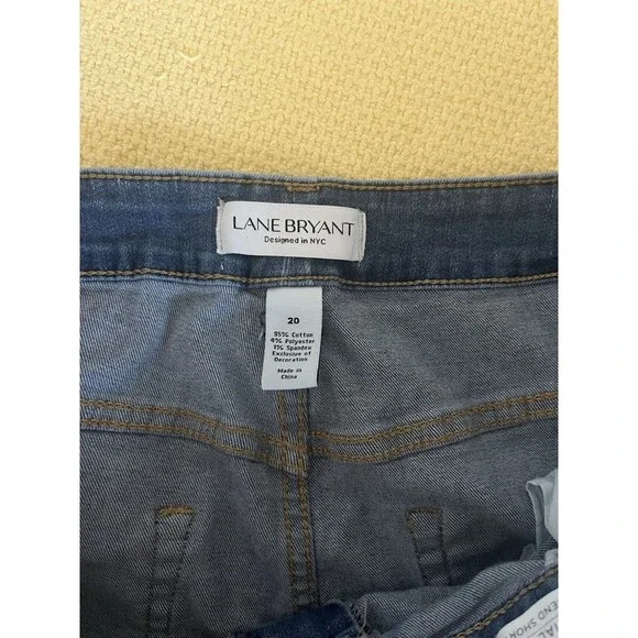 Lane Bryant Denim Shorts Size 20 2 Pair Bundle Pearl Floral Blue - Picture 10 of 10